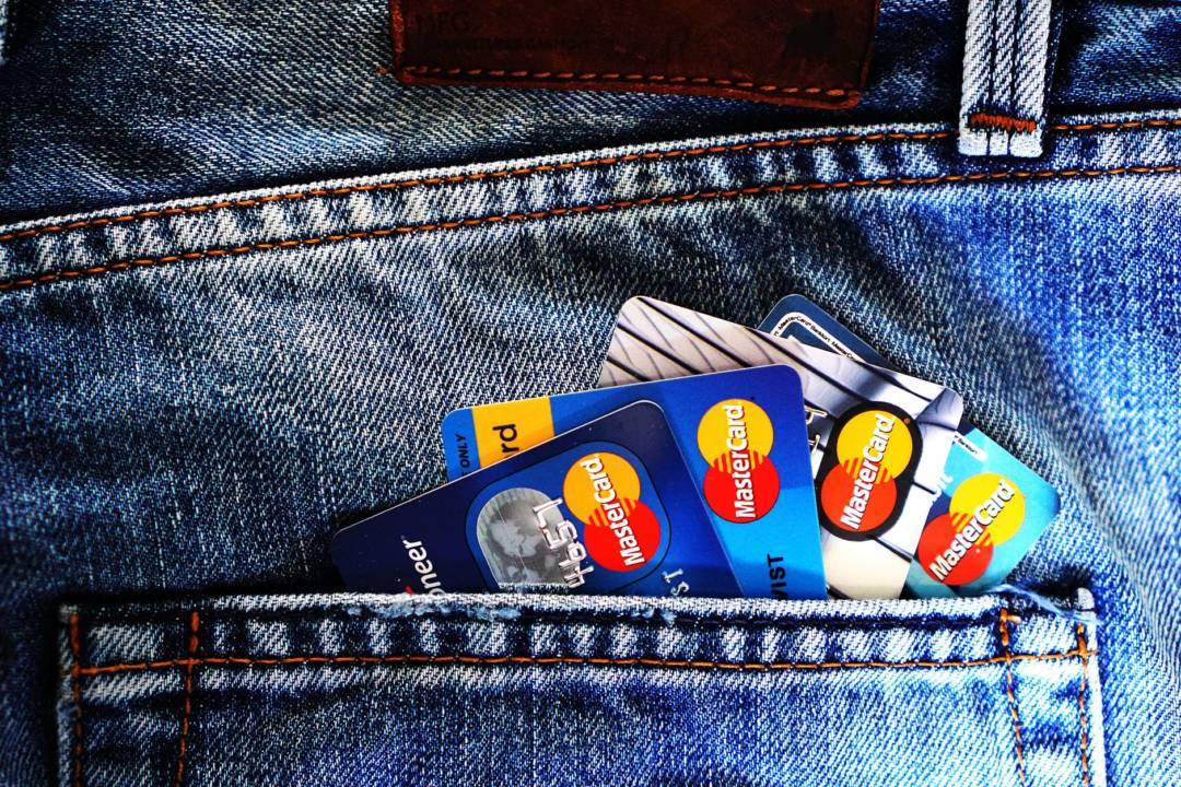 How to Safeguard Your Credit Score While Paying Off Debt